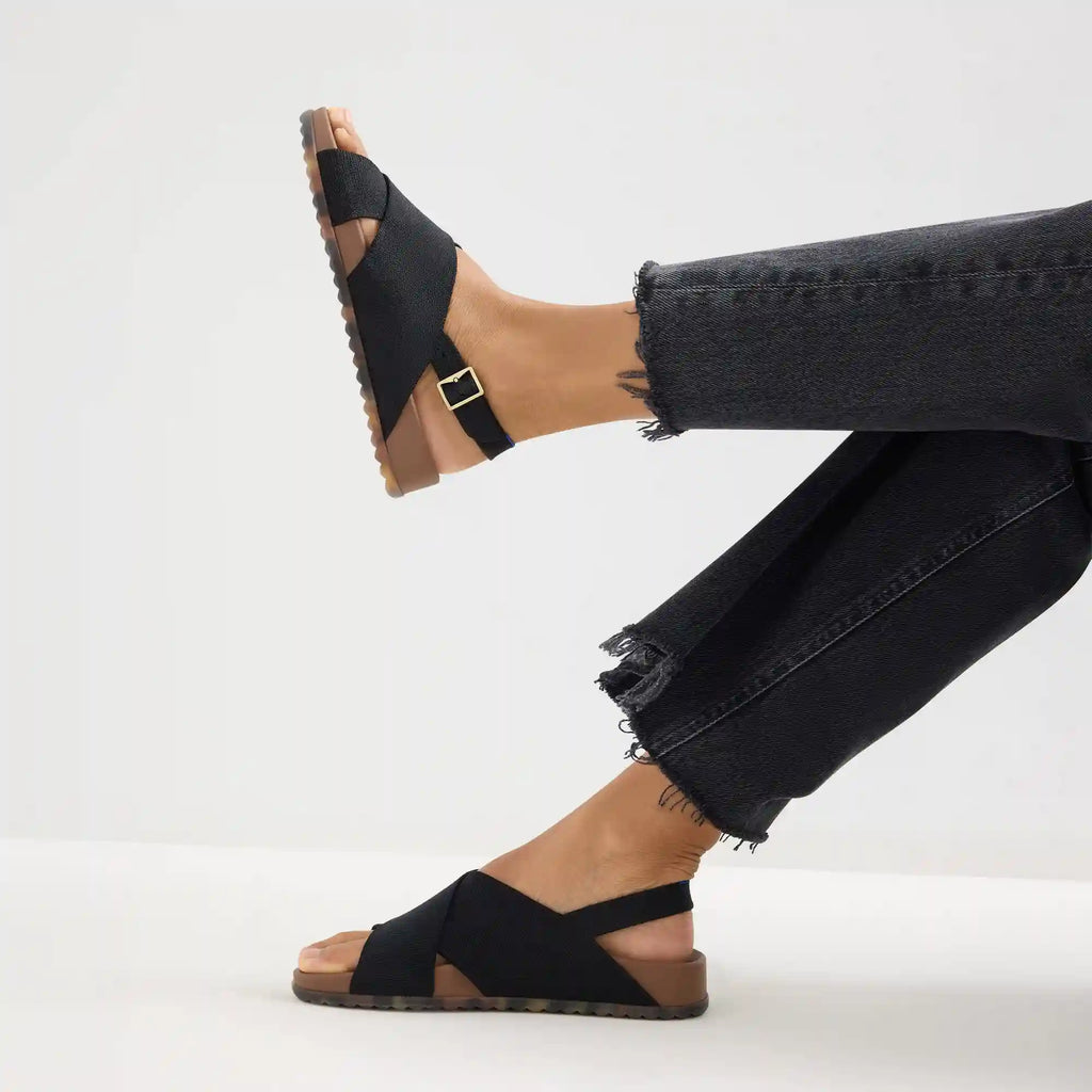 The Weekend Sandal - Black