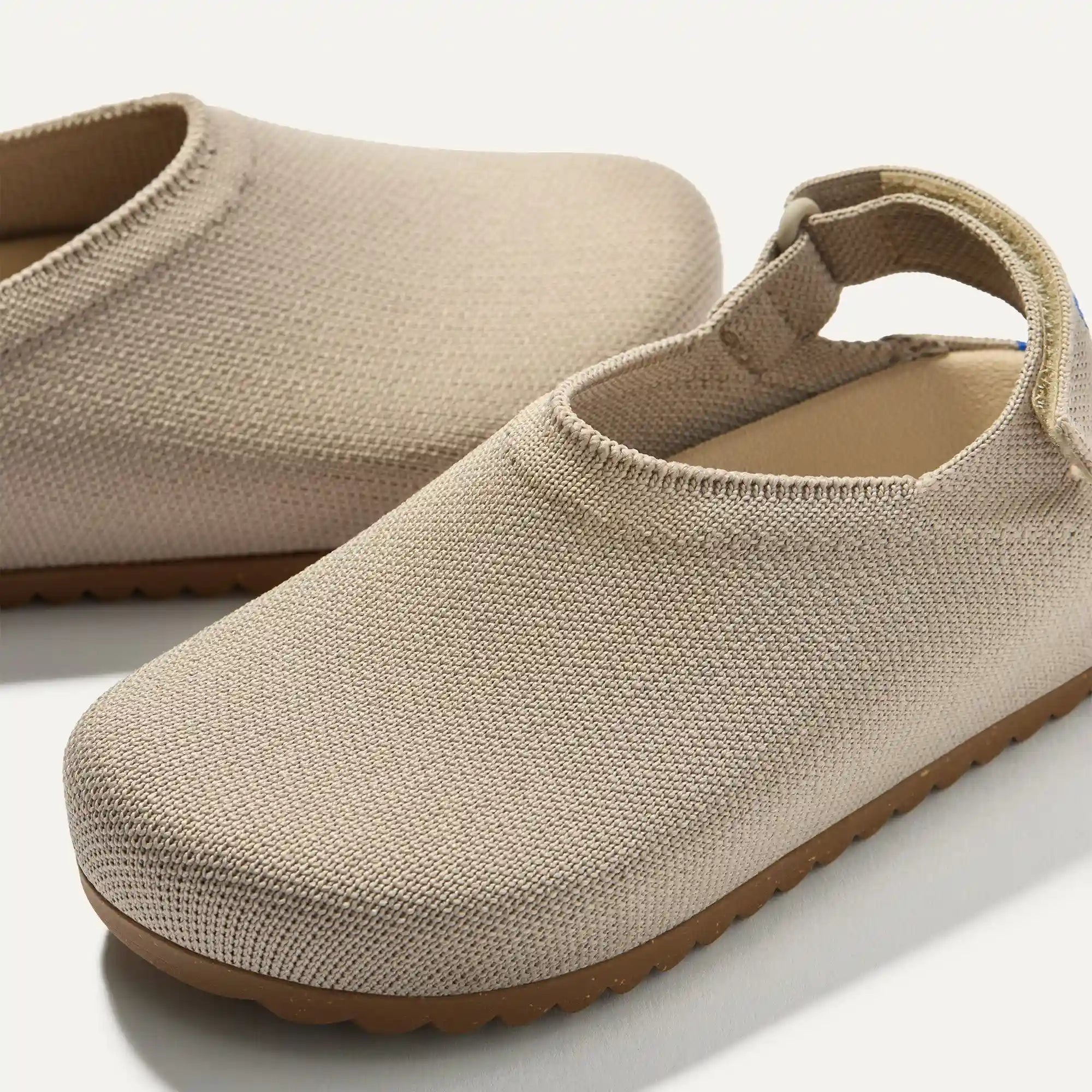 The Kids Clog - Dove