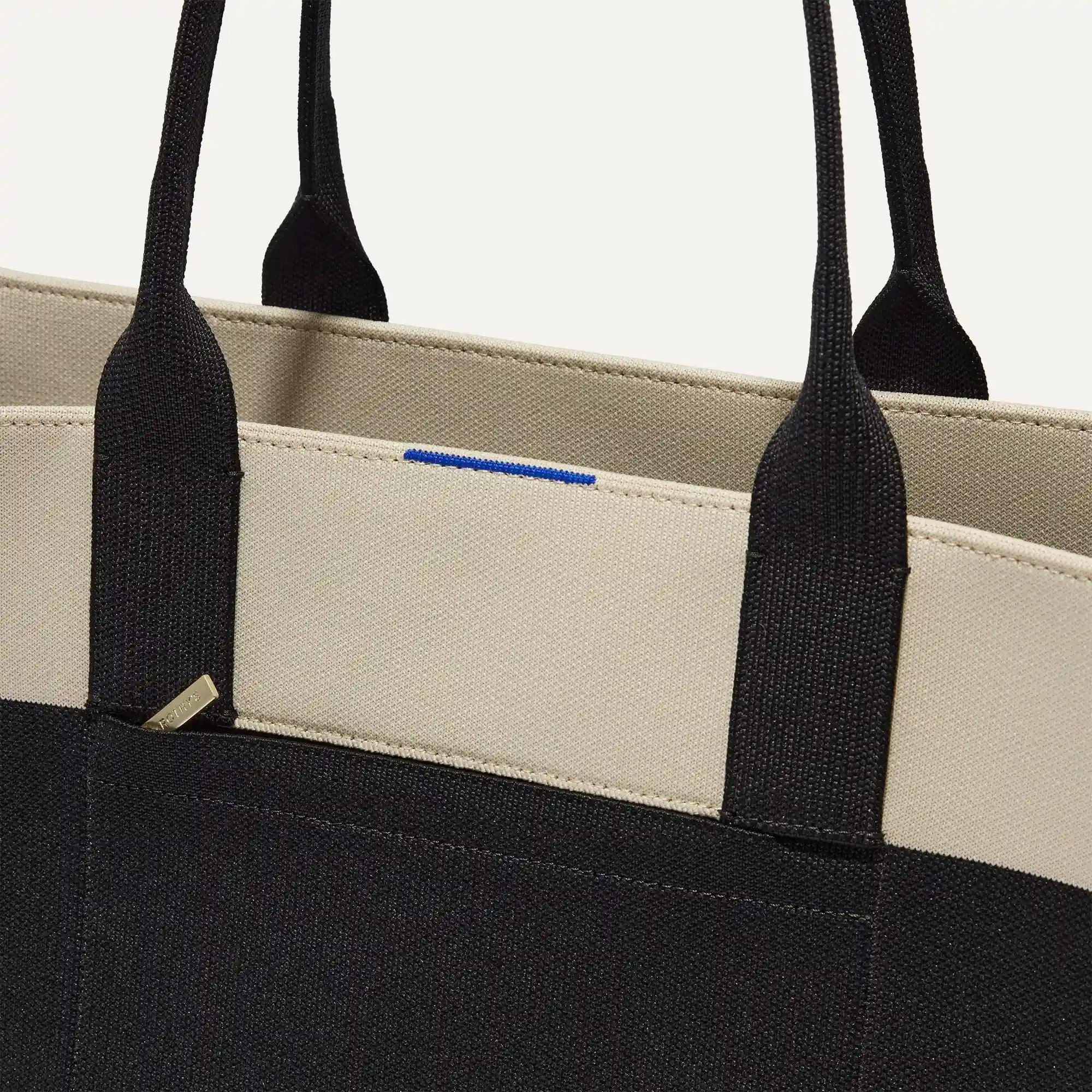 The Classic Tote - Luna