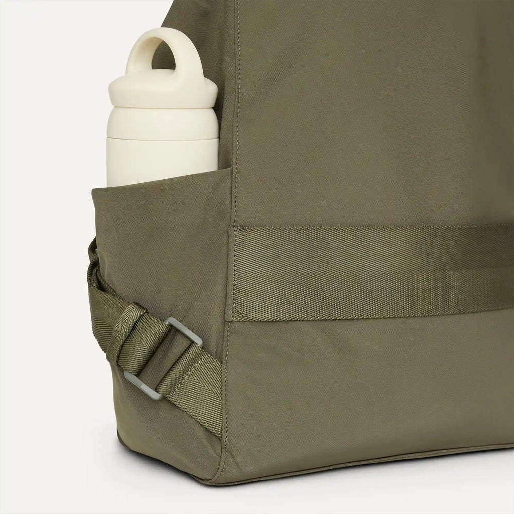 The Travel Cinch Backpack - Forest