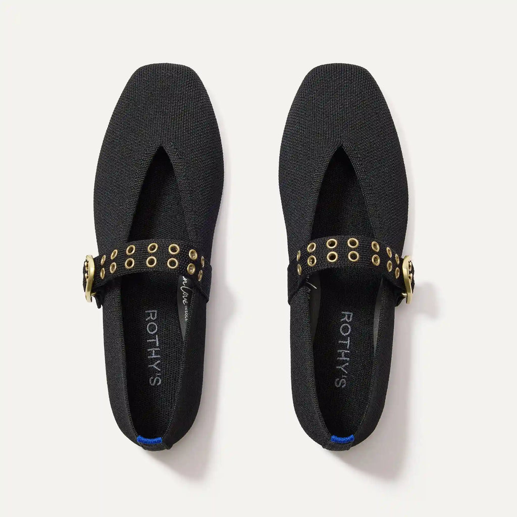 The Max Buckle Mary Jane - Black