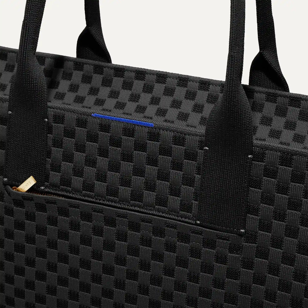 The Classic Tote - Black Sand