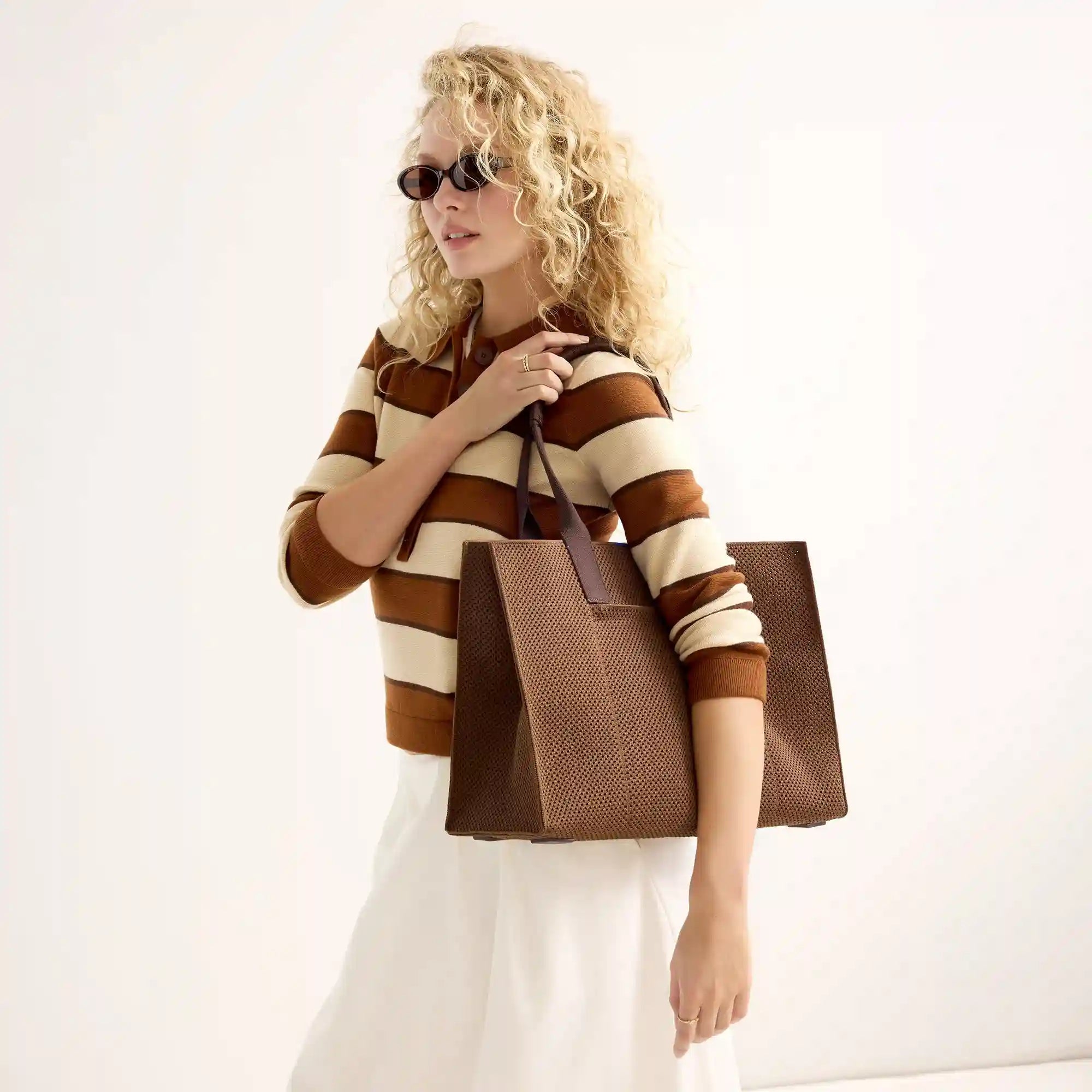 The Classic Tote - Cinnamon Open-Knit