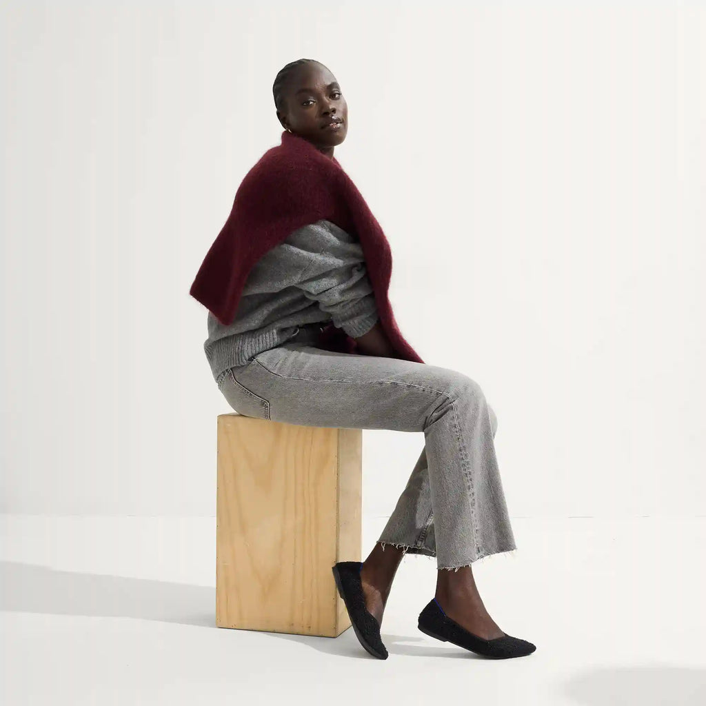 The Point II - Black Bouclé