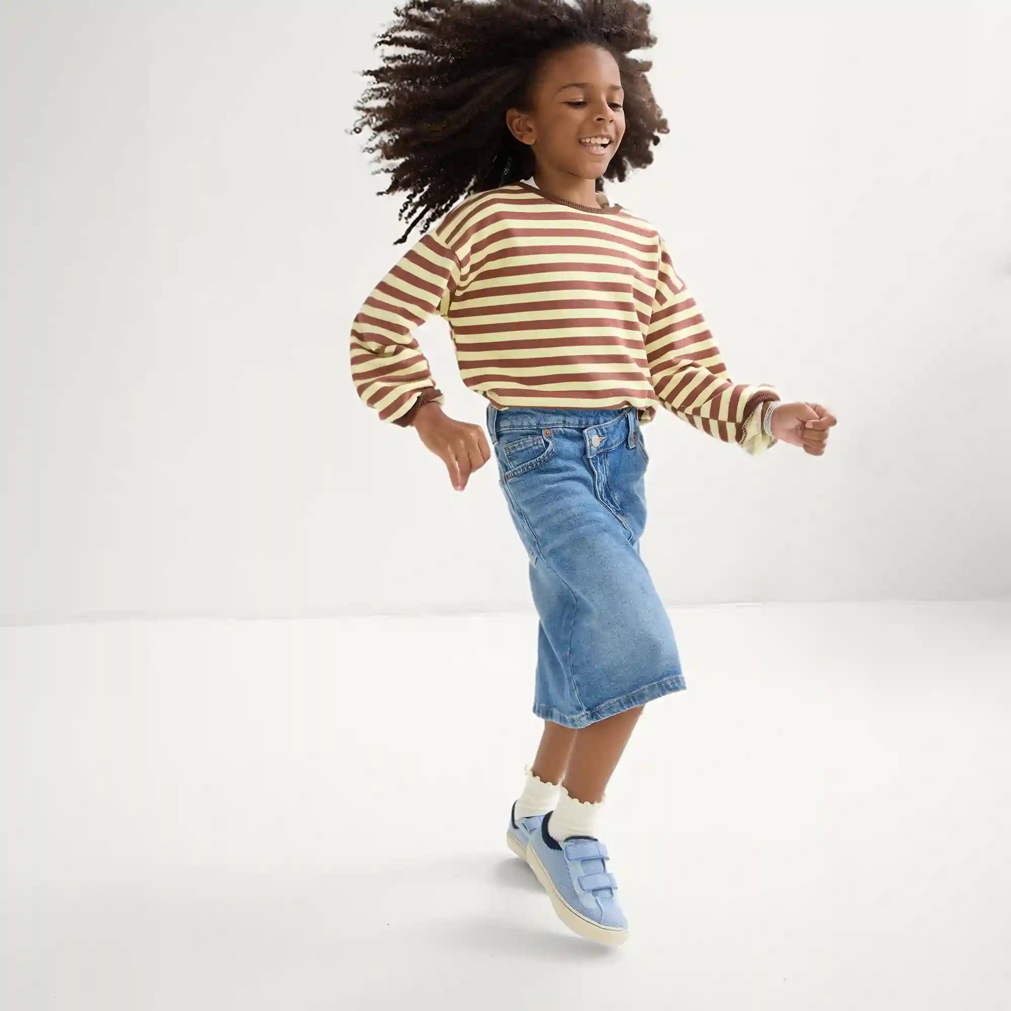 The Kids Strap Sneaker - Berry Blue