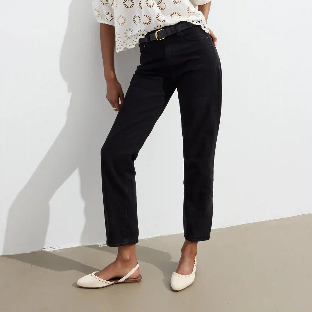The Almond Slingback - Eyelet Ivory